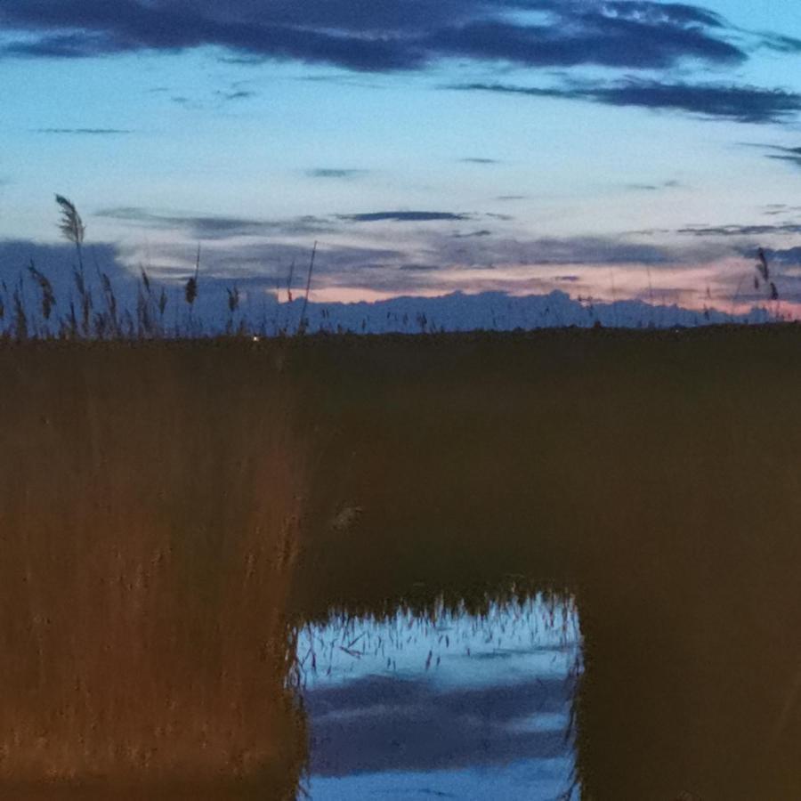 Pfahlbau Sunset II Toplage Inklusive Elektroboot Ruszt Kültér fotó