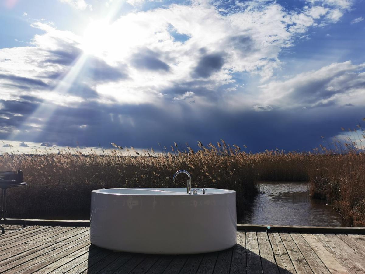 Pfahlbau Sunset II Toplage Inklusive Elektroboot Ruszt Kültér fotó